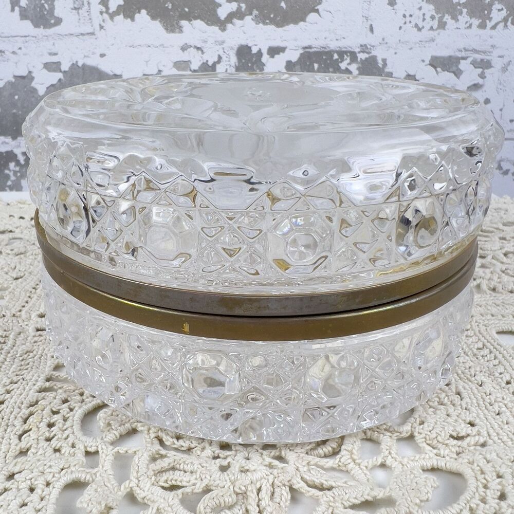 Vtg French Cut & Formed Glass Baccarat Style Jewelry Casket Trinket Box 4.75” - Picture 6 of 14